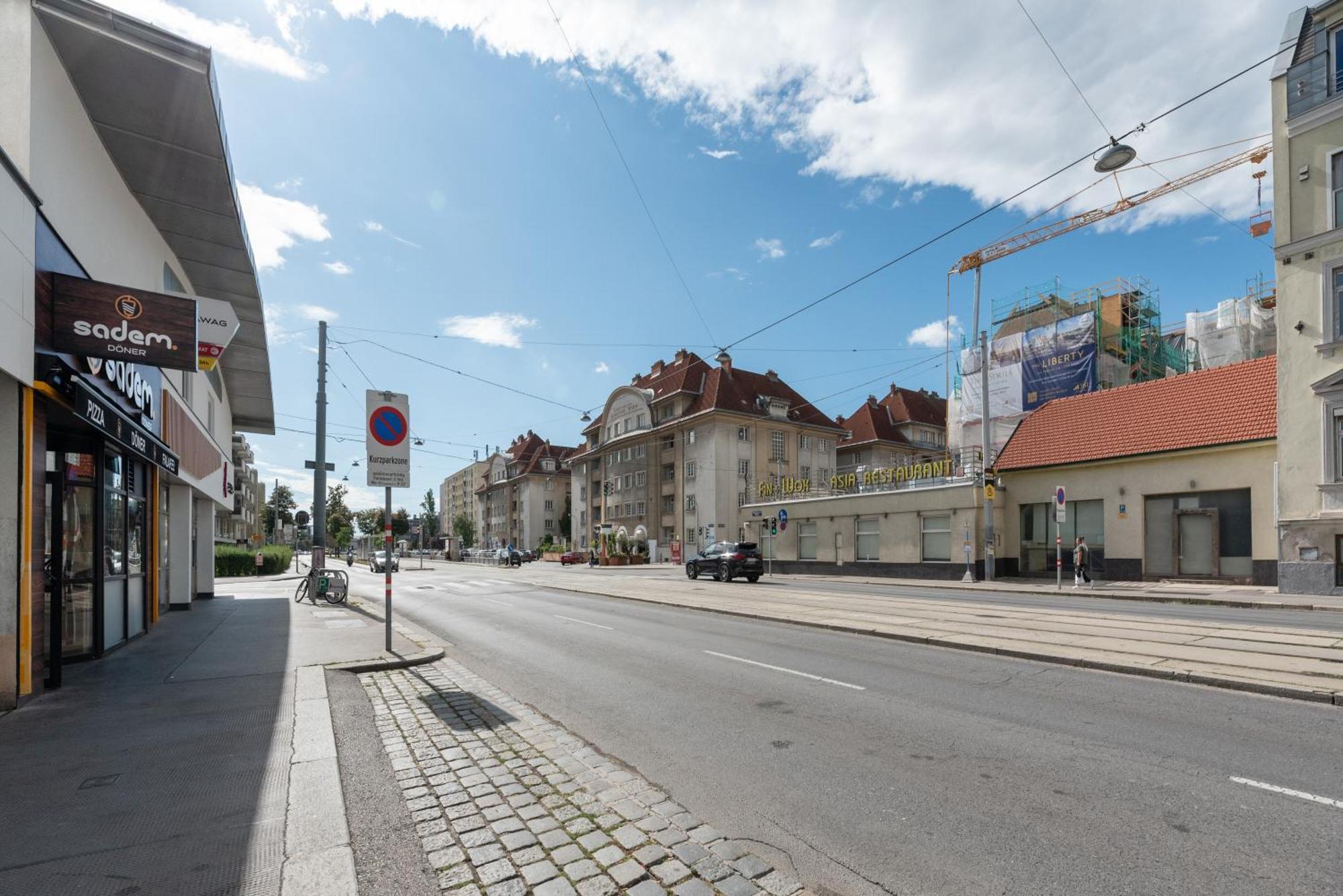 Apartment Mit Traumhafter Dachterrasse & Weitblick Виена Екстериор снимка