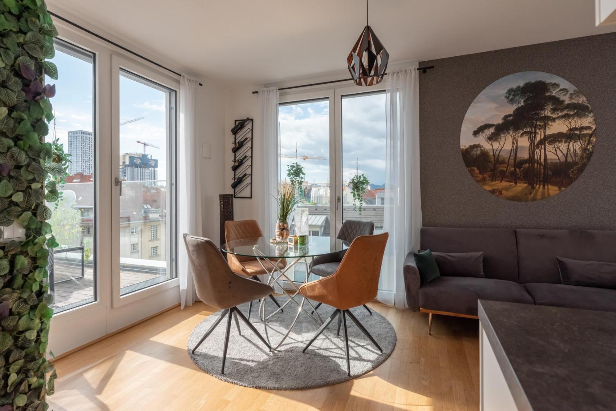 Apartment Mit Traumhafter Dachterrasse & Weitblick Виена Екстериор снимка