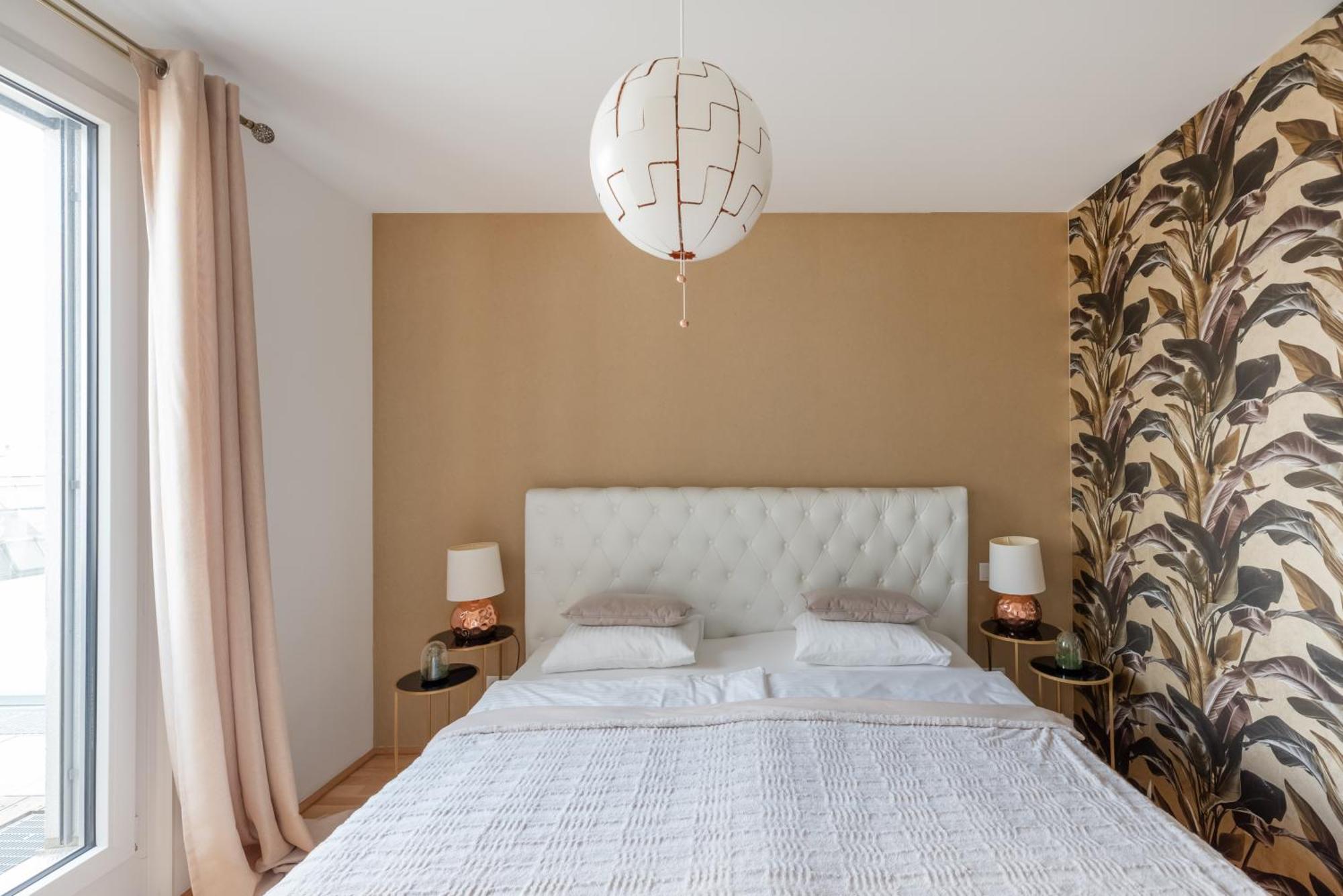 Apartment Mit Traumhafter Dachterrasse & Weitblick Виена Екстериор снимка