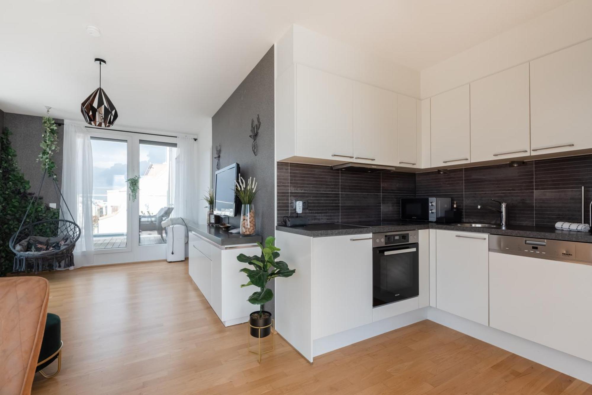 Apartment Mit Traumhafter Dachterrasse & Weitblick Виена Екстериор снимка